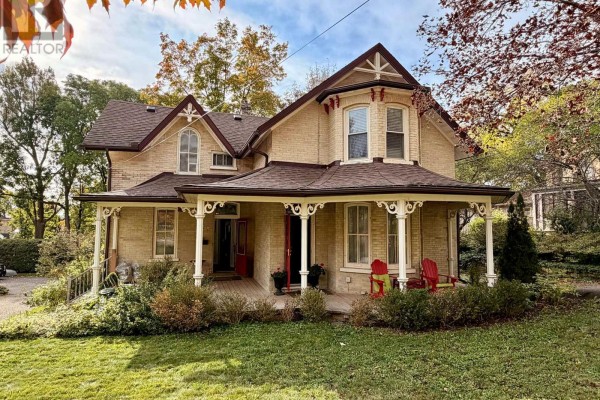 Residential for sale at 65 Bond Street W, Kawartha Lakes, ON - MLS® VZpiP2