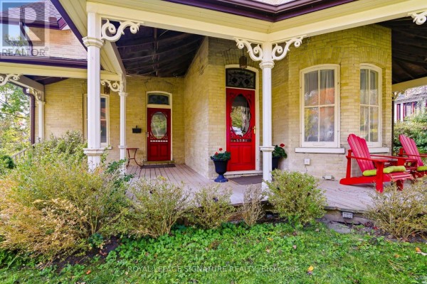 65 Bond Street W, Kawartha Lakes, ON, photo 2