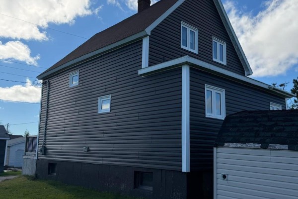 4pc Bathroom - 65 Cliff Street, Port Morien, NS B1B1B4 Photo 4