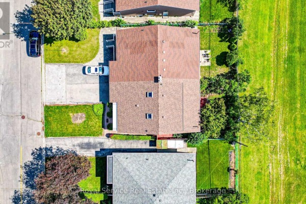 65 Combermere Drive, Toronto, ON, photo 3