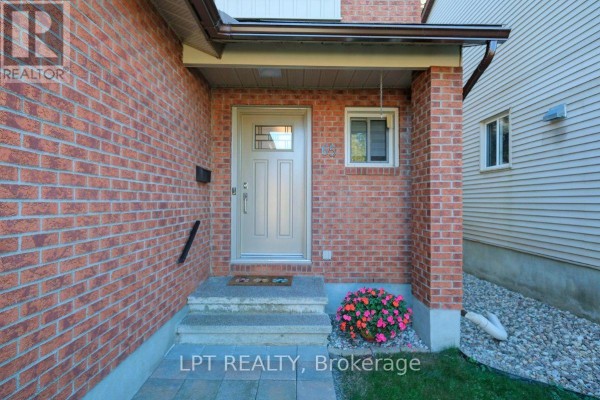 65 Coolspring Crescent, Ottawa, ON K2E7M9 Photo 3