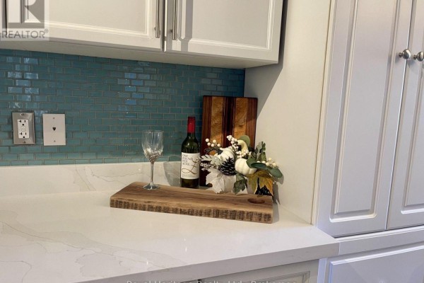 Kitchen - 65 Cranborne Crescent, Whitby, ON L1M2M1 Photo 4
