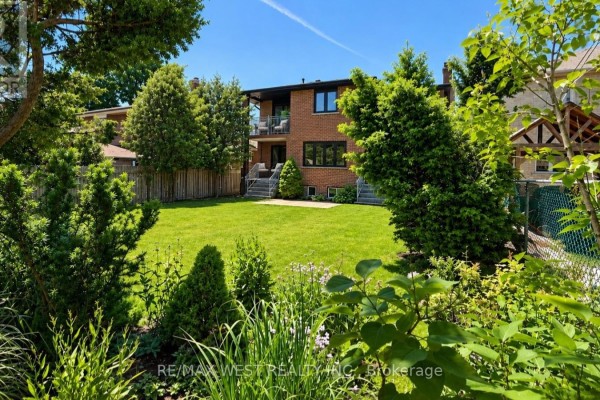 Recreational, Games room - 65 Foch Avenue, Toronto, ON M8W3X5 Photo 2