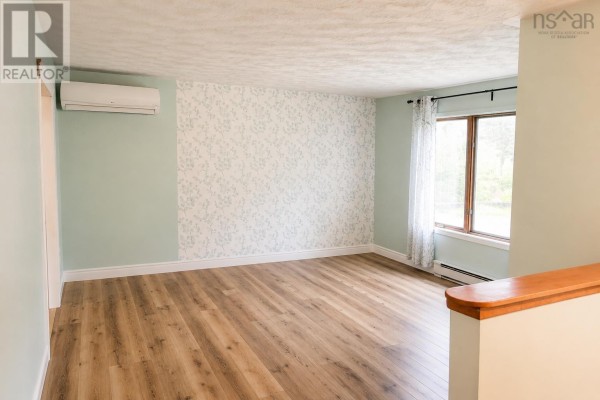 3pc Bathroom - 65 Hirtle Drive, Bridgewater, NS B4V3N9 Photo 4