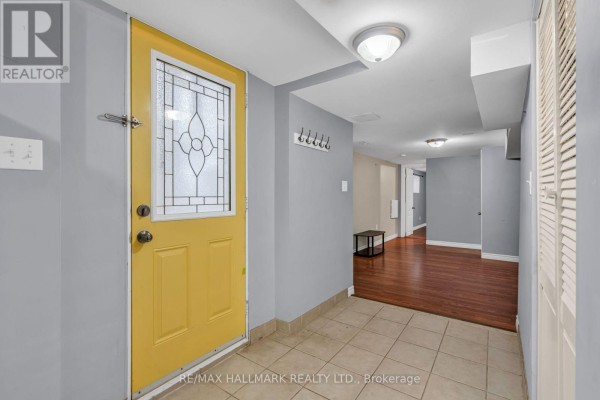 65 Kirknewton Road, Toronto, ON M6E3X9 Photo 5
