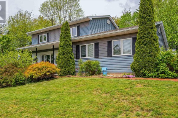 65 Lakehill Drive, Dartmouth, NS, photo 2