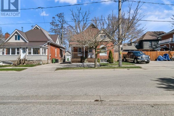 65 Moore Street, St  Thomas, ON, photo 2