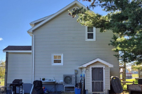 Porch - 65 Munroe Avenue, New Glasgow, NS B2H2E4 Photo 4