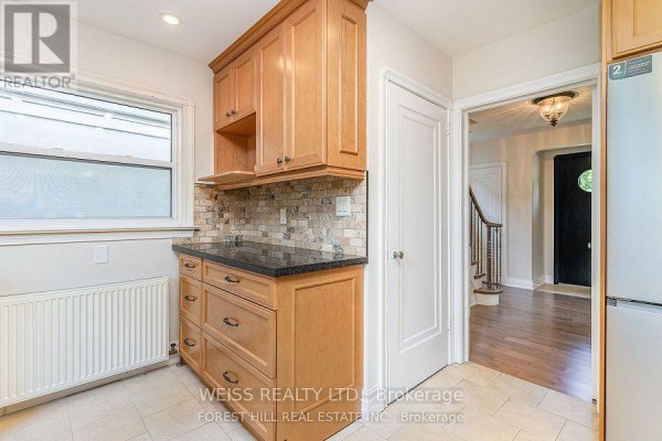 Primary Bedroom - 65 Prince Charles Drive, Toronto, ON M6A2H4 Photo 5