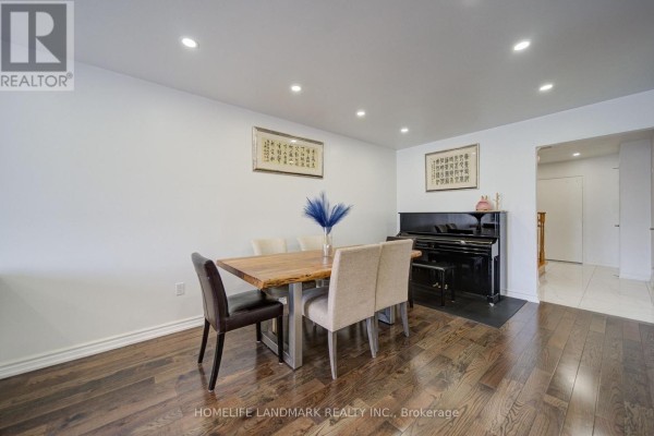 65 Shepton Way, Toronto, ON, photo 3