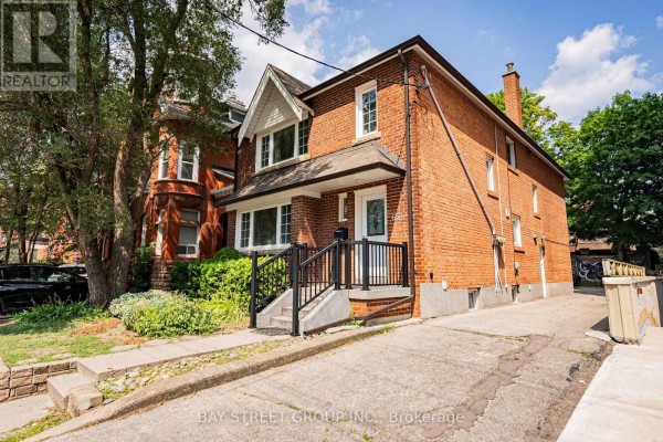 65 Spadina Road, Toronto