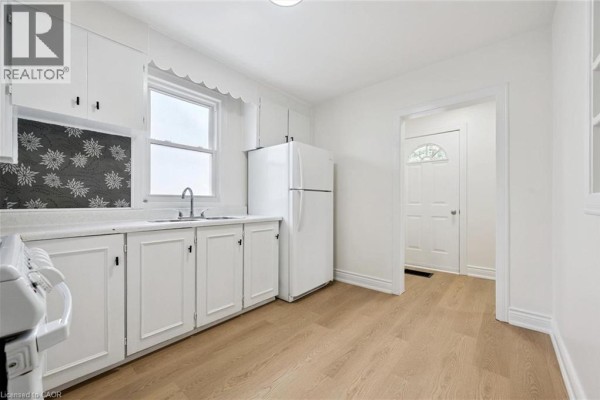 Bedroom - 65 Stevenson Street N, Guelph, ON N1E5A6 Photo 4