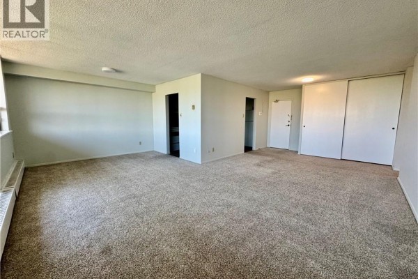 65 Westmount Road N Unit# 601, Waterloo, ON, photo 2