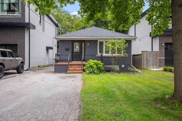 65 Woodbury Road, Toronto, ON, photo 2