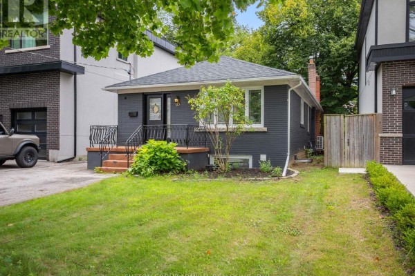 65 Woodbury Road, Toronto, ON, photo 3