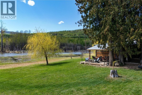 650 Trinity Valley Road, Lumby, BC, photo 3