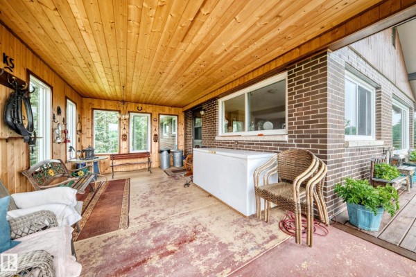 Kitchen - 6502 Twp Road 540, Rural Parkland County, AB T0E0W0 Photo 3