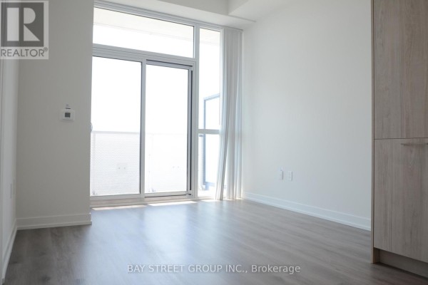 Dining room - #6503 - 225 Commerce Street, Vaughan, ON L4K0R1 Photo 3