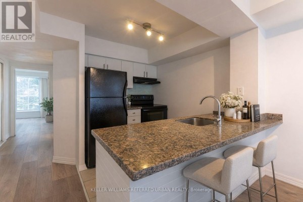 Dining room - 651 - 3 Everson Drive, Toronto, ON M2N7C2 Photo 2