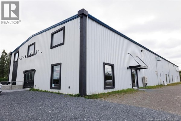651 Main Street, Grand Sault/grand Falls, NB E3Z2W6 Photo 2