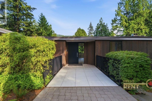 6510 Madrona Crescent, West Vancouver, BC V7W2J8 Photo 2