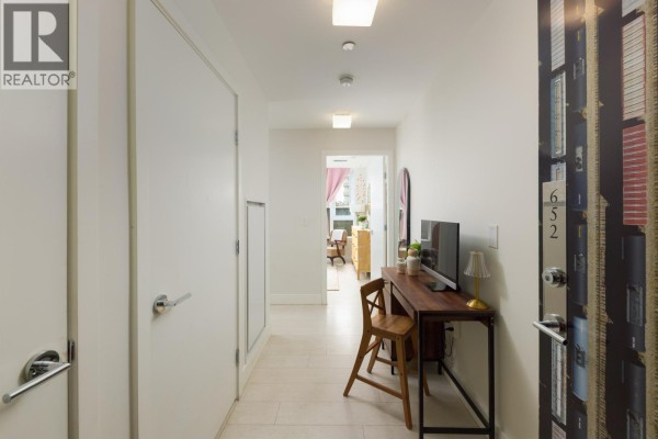 652 8575 Rivergrass Drive, Vancouver, BC V5S0J7 Photo 4