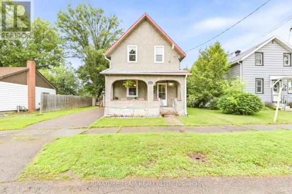 652 Moffat Street, Pembroke, ON K8A3Y1 Photo 2