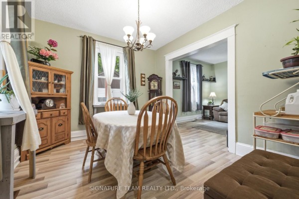 652 Moffat Street, Pembroke, ON K8A3Y1 Photo 5