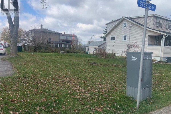 652 Steele Street, Port Colborne, ON, photo 2