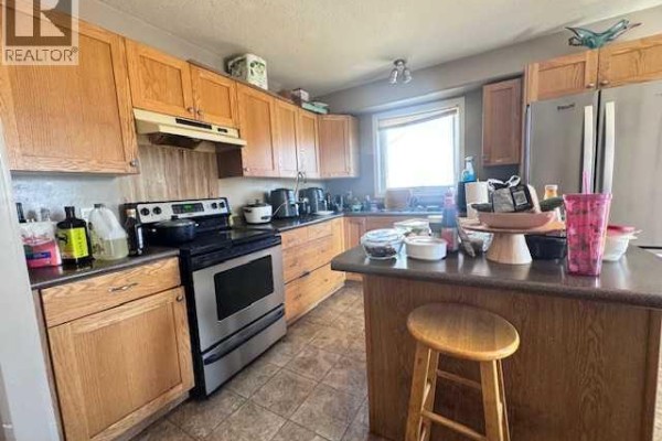Primary Bedroom - 6521 35 Street, Lloydminster, AB T9V3H1 Photo 5