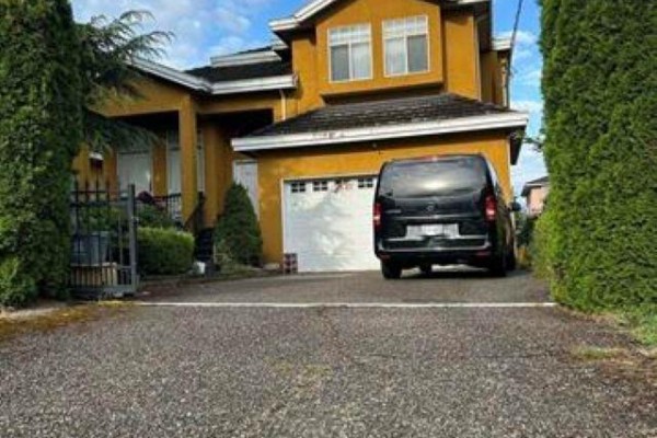 6521 Waltham Avenue, Burnaby, BC V5H3V6 Photo 4