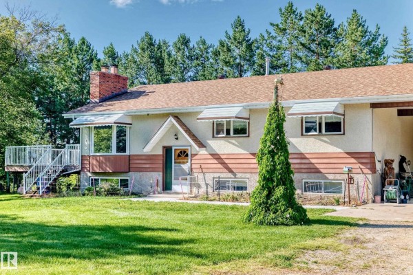 Family room - 6528 Twp Road 492, Rural Brazeau County, AB T7A1R8 Photo 4