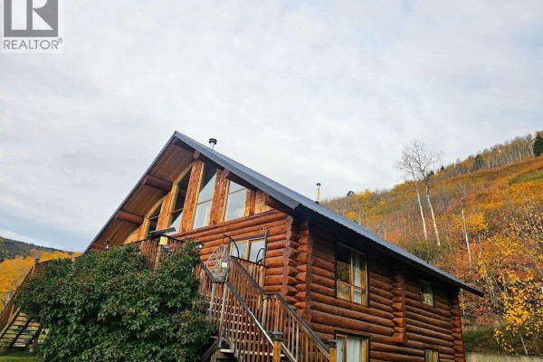 Recreation room - 6530 Campbell Road, Chetwynd, BC V0C1J0 Photo 2
