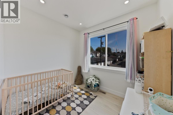 6532 Knight Street, Vancouver, BC V5P2W2 Photo 4