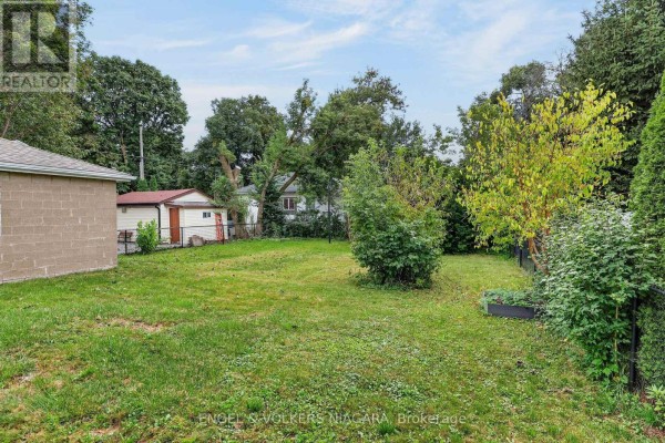 Kitchen - 6534 Riall Street, Niagara Falls, ON L2J1Z6 Photo 5