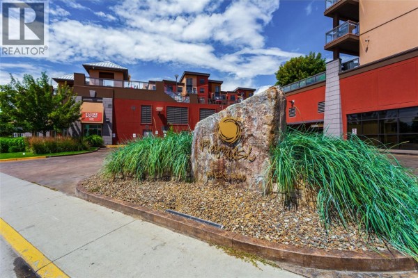 654 Cook Road Unit# 314, Kelowna, BC, photo 2