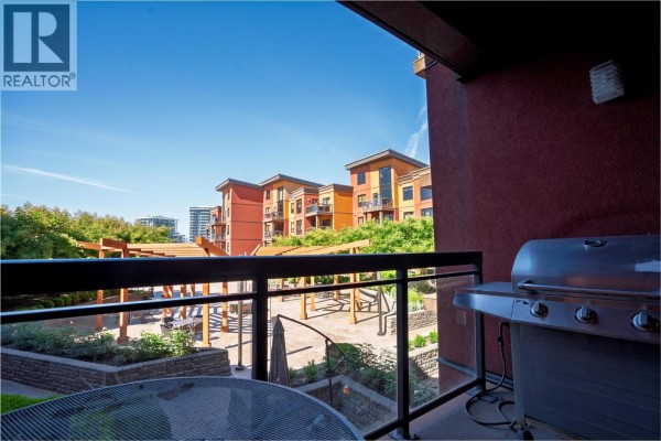 654 Cook Road Unit# 427, Kelowna, BC, photo 2