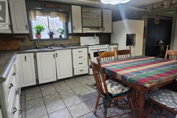 6542 6th Concession Road, Elizabethtown Kitley, ON K0E1A0 Photo 5