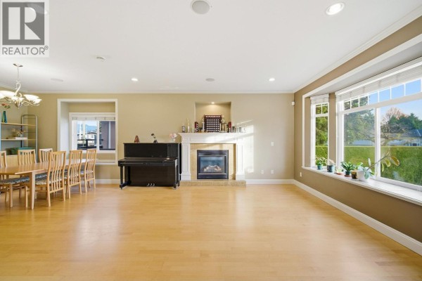 6549 Dunnedin Street, Burnaby, BC V5B1Y7 Photo 5