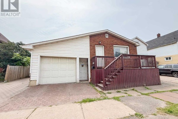 655 Queen St W, Sault Ste  Marie, ON, photo 2