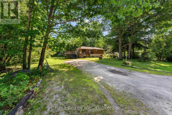 655 Tiny Beaches Road N, Tiny, ON L0L2J0 Photo 3
