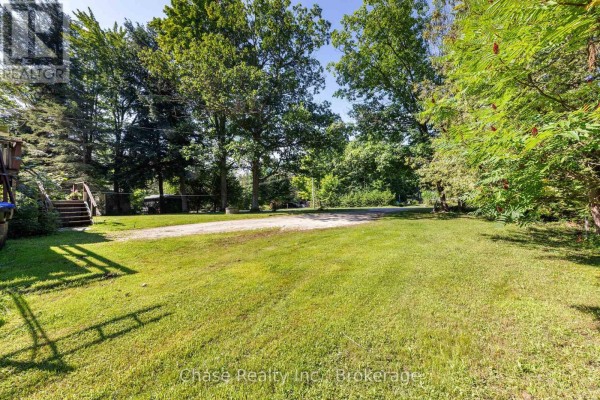655 Tiny Beaches Road N, Tiny, ON L0L2J0 Photo 4