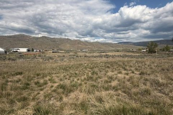 6557 Thompson River Drive W, Kamloops, BC, photo 2