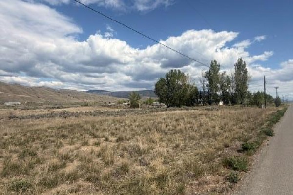 6557 Thompson River Drive W, Kamloops, BC, photo 3
