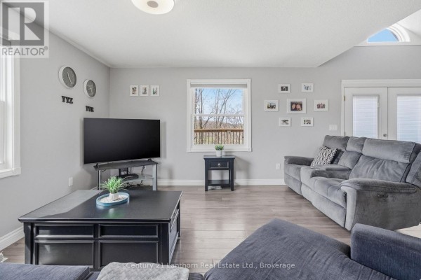 656a Cooper Road, Madoc, ON K0K2K0 Photo 4
