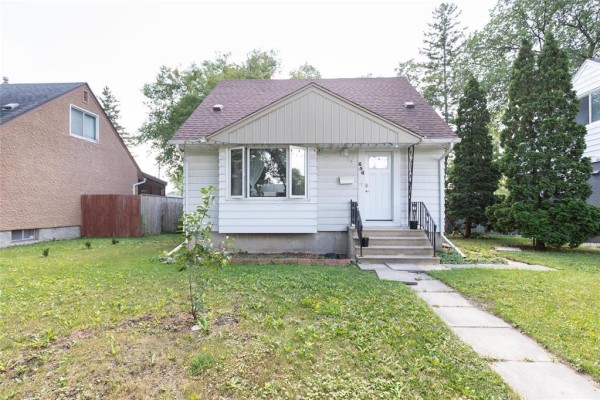 Living room - 656 Munroe Avenue, Winnipeg, MB R2K1H8 Photo 2