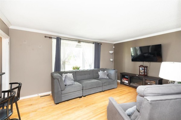 Bedroom - 656 Munroe Avenue, Winnipeg, MB R2K1H8 Photo 5
