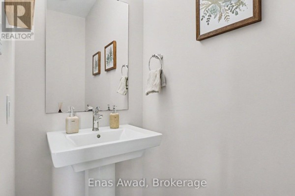 Bathroom - 656 Terrier Circle, Ottawa, ON K0A2Z0 Photo 5