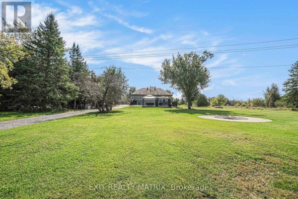 6560 County Rd 17 Road, Alfred And Plantagenet, ON, photo 3