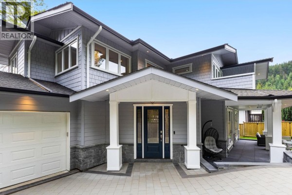 6560 Nelson Avenue, West Vancouver, BC V7W2A9 Photo 2